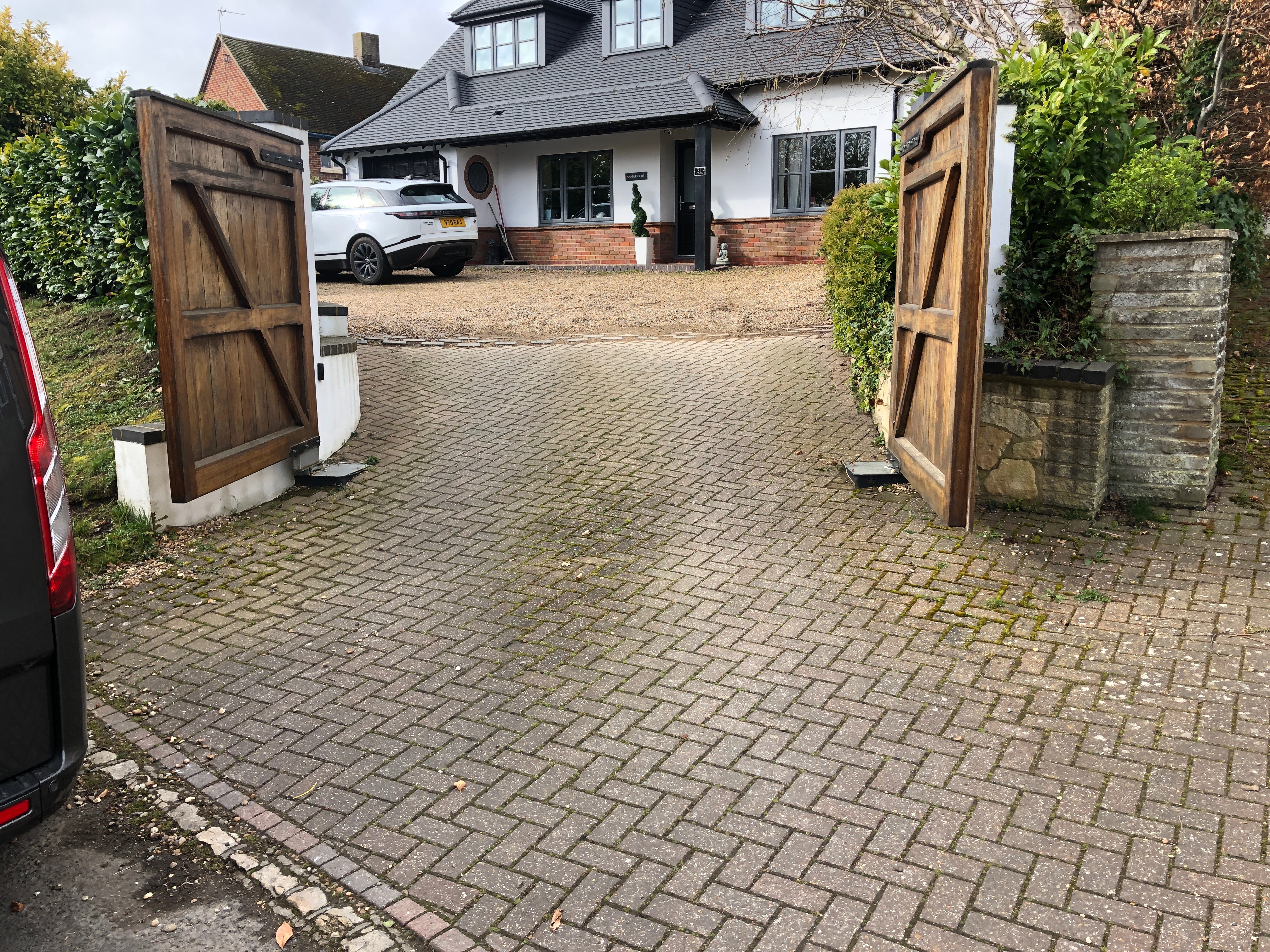 Pressure Washing in Barnet​  Cockfosters​​