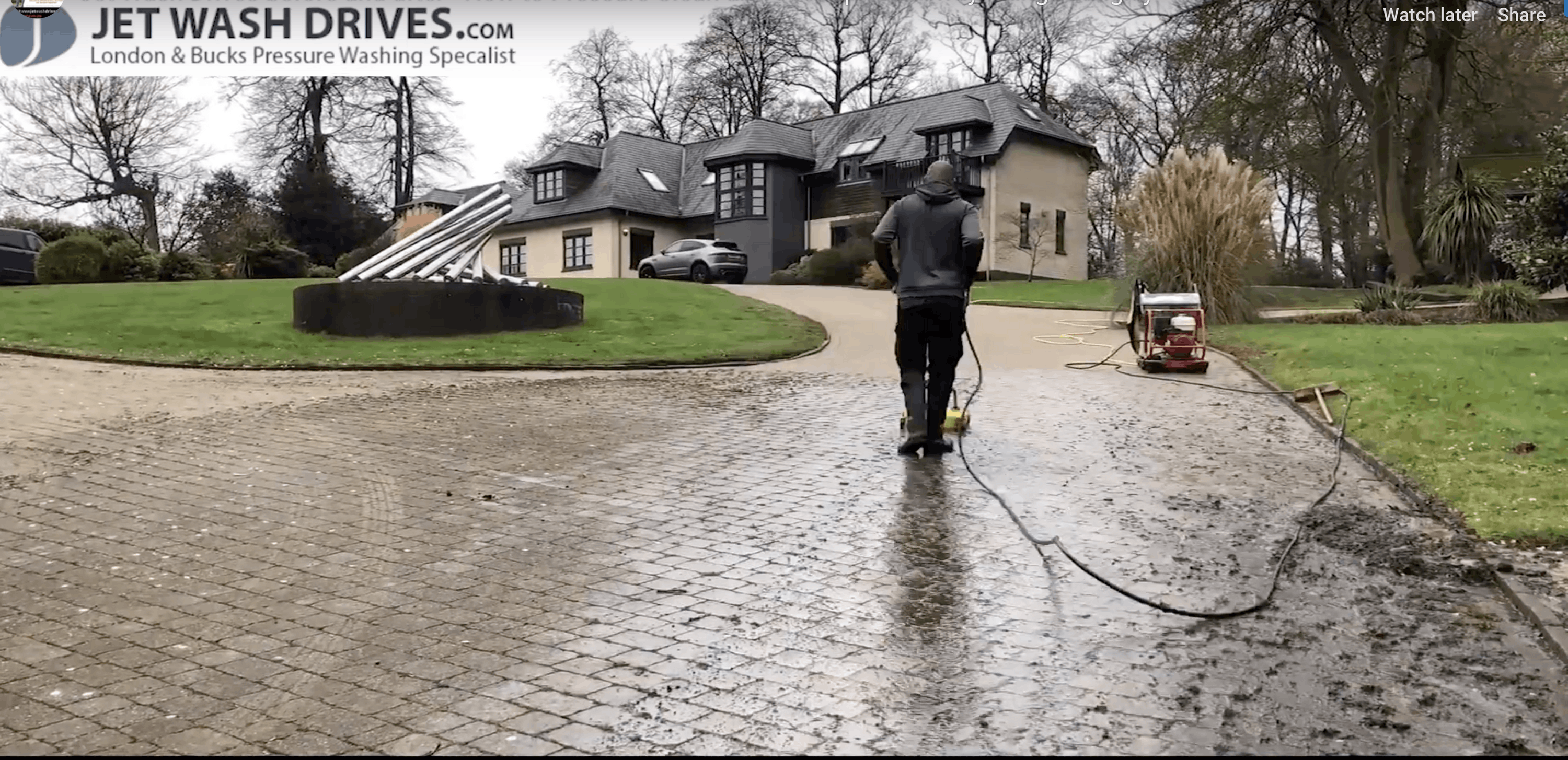 Pressure Cleaning in Kings Langley​​